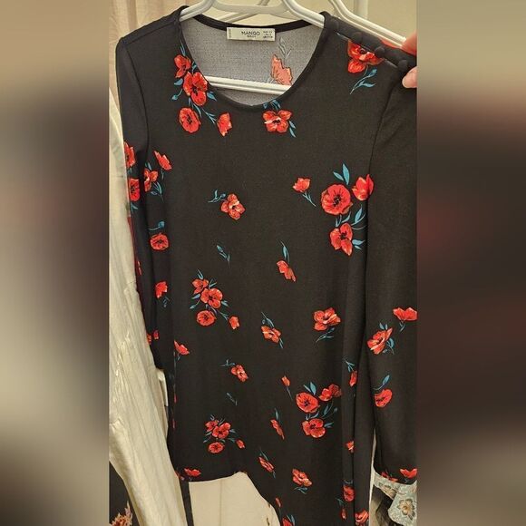 Mango black with red flowers - Picture 3 of 3